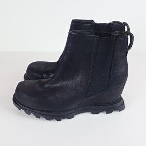 Sorel Women's 7.5 Joan of Arctic Wedge III Chelsea Ankle Boot